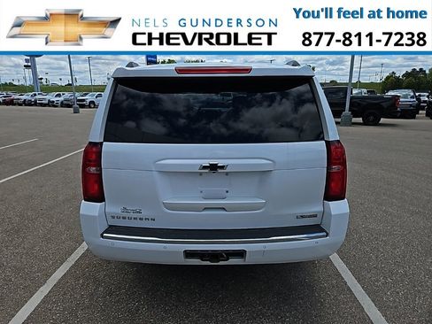 Used 2018 Chevrolet Suburban Premier image 6