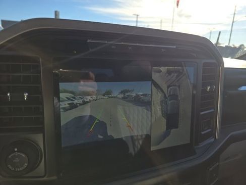 Used 2022 Ford F150 Limited image 16