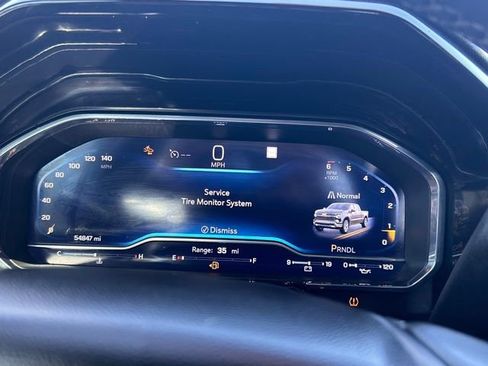 Used 2023 Chevrolet Silverado 1500 LT image 22