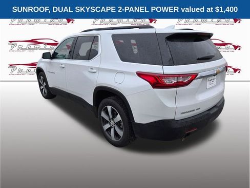 Used 2020 Chevrolet Traverse LT w/ LT Premium Package image 4