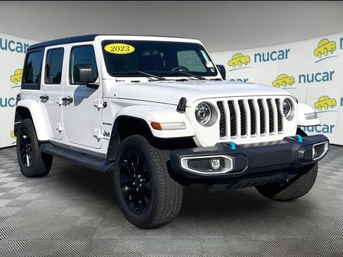 Used 2023 Jeep Wrangler Unlimited Sahara w/ Cold Weather Group AWD/4WD image 1