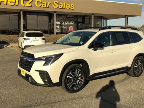 Used 2024 Subaru Ascent Limited w/ Technology Package image 4