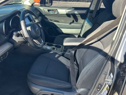 Used 2019 Subaru Legacy 2.5i Premium image 9