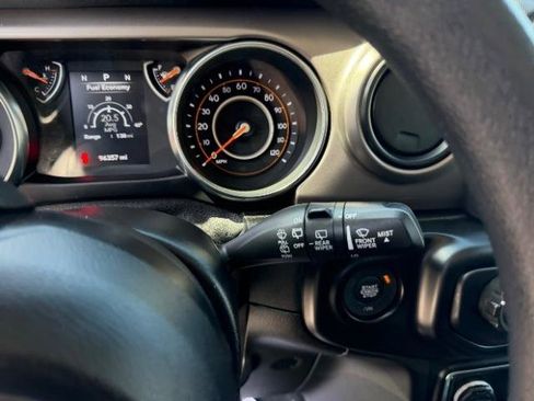 Used 2020 Jeep Wrangler Unlimited Sport image 18