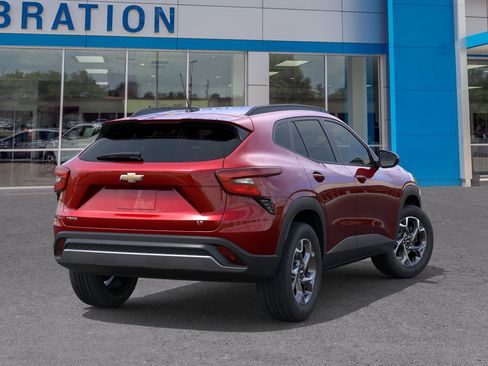 New 2026 Chevrolet Trax LT FWD image 4