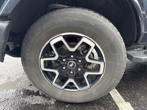 Used 2021 Ford Bronco Outer Banks image 30