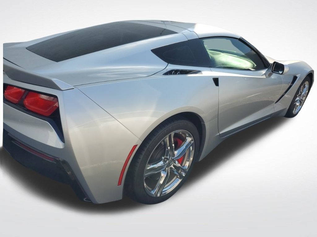 Used 2016 Chevrolet Corvette Stingray Coupe w/ 2LT Preferred Equipment Group RWD image 4