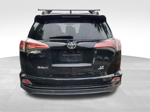 Used 2016 Toyota RAV4 LE AWD/4WD image 14