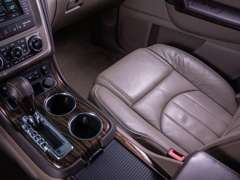 Used 2014 GMC Acadia Denali AWD/4WD image 29