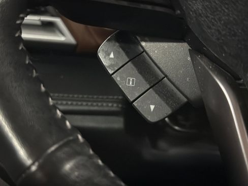 Used 2020 Subaru Outback Touring image 23