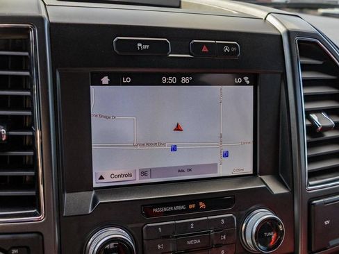 Used 2018 Ford F150 Lariat w/ Equipment Group 502A Luxury AWD/4WD image 62