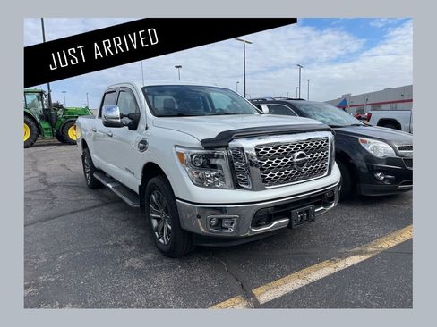 Used 2017 Nissan Titan SL w/ Chrome Package AWD/4WD image 1