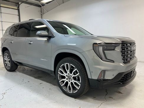 New 2026 GMC Acadia Denali Ultimate image 7