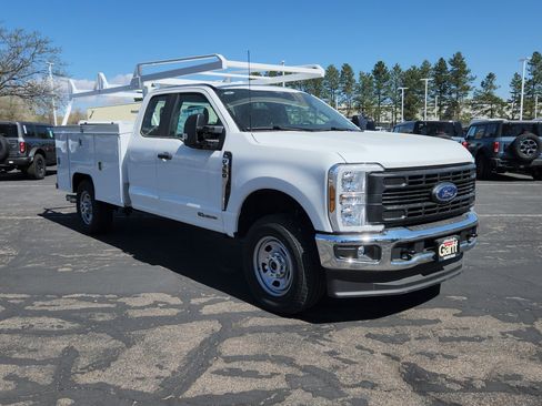 New 2025 Ford F350 XL w/ XL Chrome Package image 20
