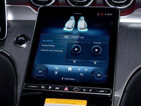 Used 2026 Mercedes-Benz GLC 350e 4MATIC image 15