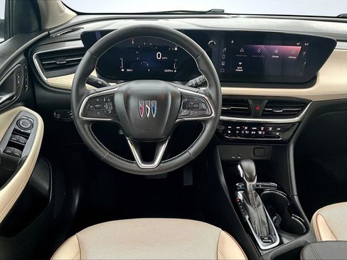 Certified 2024 Buick Encore GX Avenir image 5