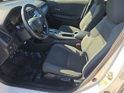 Used 2020 Honda HR-V Sport image 26