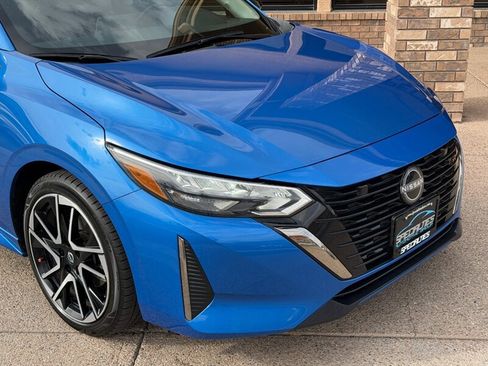 Used 2024 Nissan Sentra SR image 10