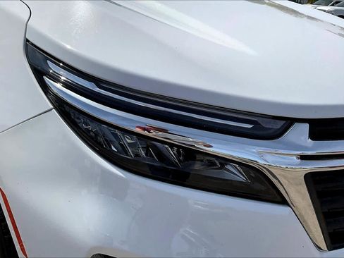 Used 2024 Chevrolet Equinox LT image 27