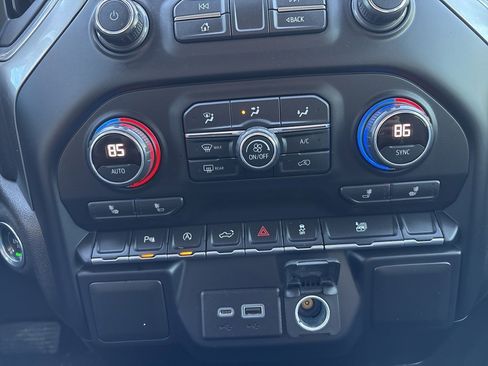 Used 2020 Chevrolet Silverado 1500 RST w/ Texas Edition image 16