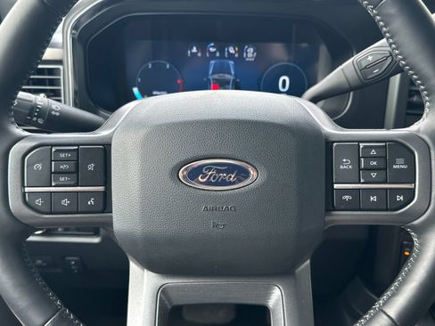 Used 2024 Ford F250 Lariat w/ Sport Appearance Package AWD/4WD image 21