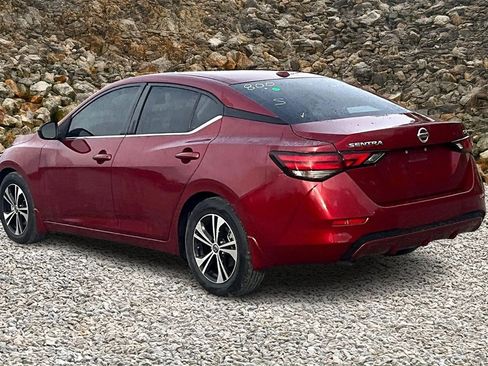 Used 2021 Nissan Sentra SV image 11