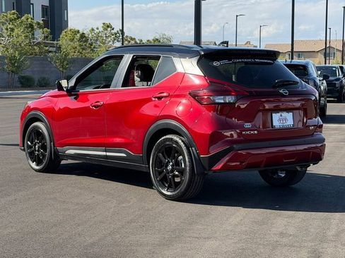 Certified 2023 Nissan Kicks SR w/ SR Premium Package FWD image 3