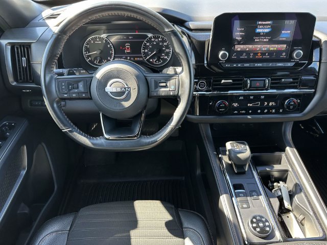 Used 2024 Nissan Pathfinder Rock Creek AWD/4WD image 18