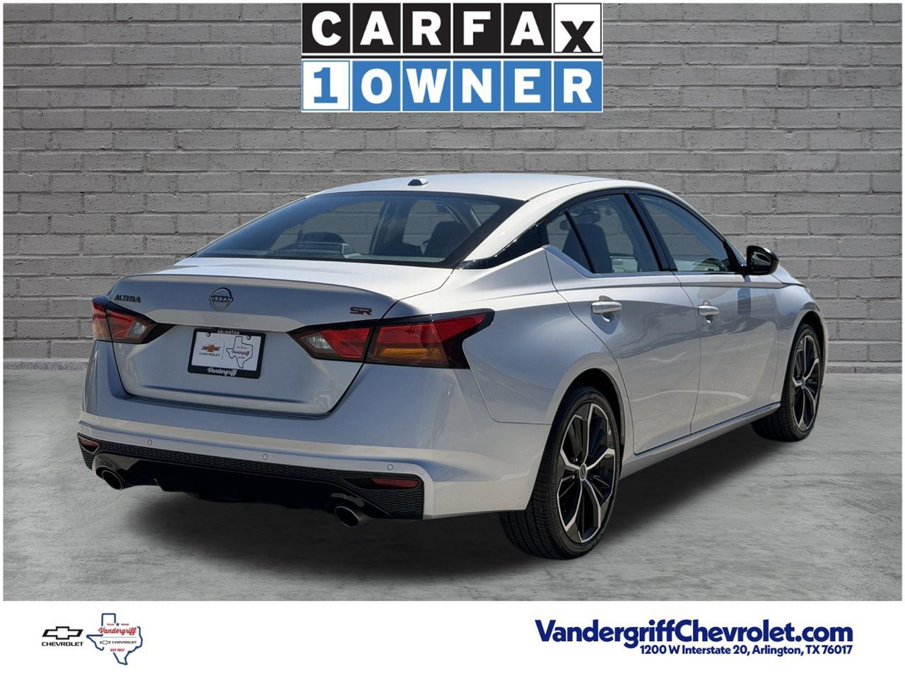 Used 2025 Nissan Altima 2.5 SR FWD image 4