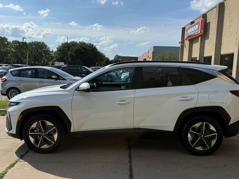 Used 2025 Hyundai Tucson SEL FWD image 4