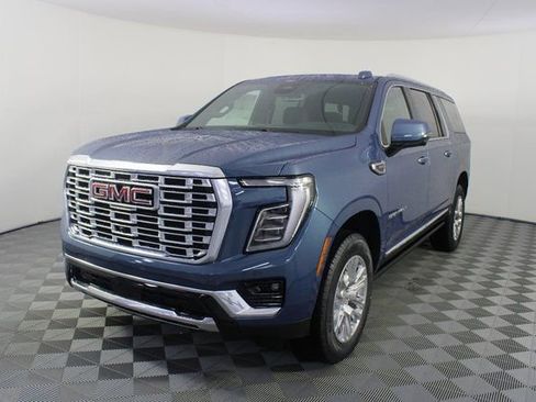 New 2026 GMC Yukon XL Denali w/ Sun & Power Step Package image 28