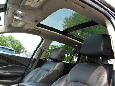 Used 2020 Buick Envision Premium w/ Driver Confidence Package AWD/4WD image 40