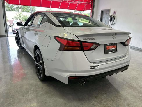 Used 2023 Nissan Altima 2.5 SR w/ SR Premium Package AWD/4WD image 5