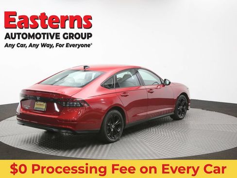 Used 2025 Honda Accord SE image 40