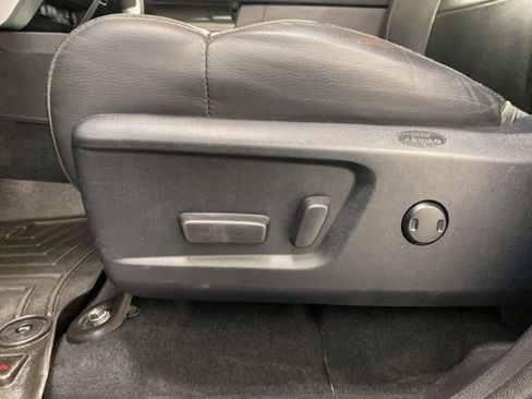 Used 2021 Toyota Tundra SR5 AWD/4WD image 14