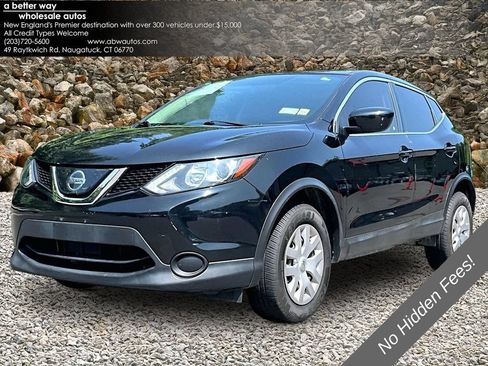 Used 2018 Nissan Rogue Sport S AWD/4WD image 1