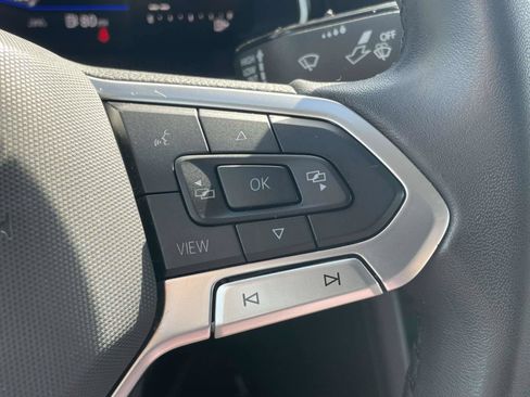 Used 2024 Volkswagen Jetta SE FWD image 23