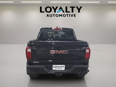 Used 2024 GMC Canyon Elevation w/ Convenience Package image 4
