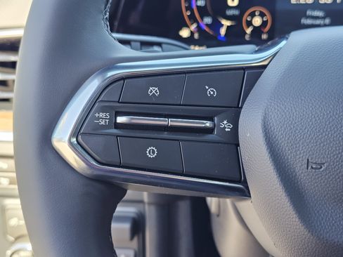 New 2026 Chevrolet Suburban High Country w/ Sun And Tow Package image 28