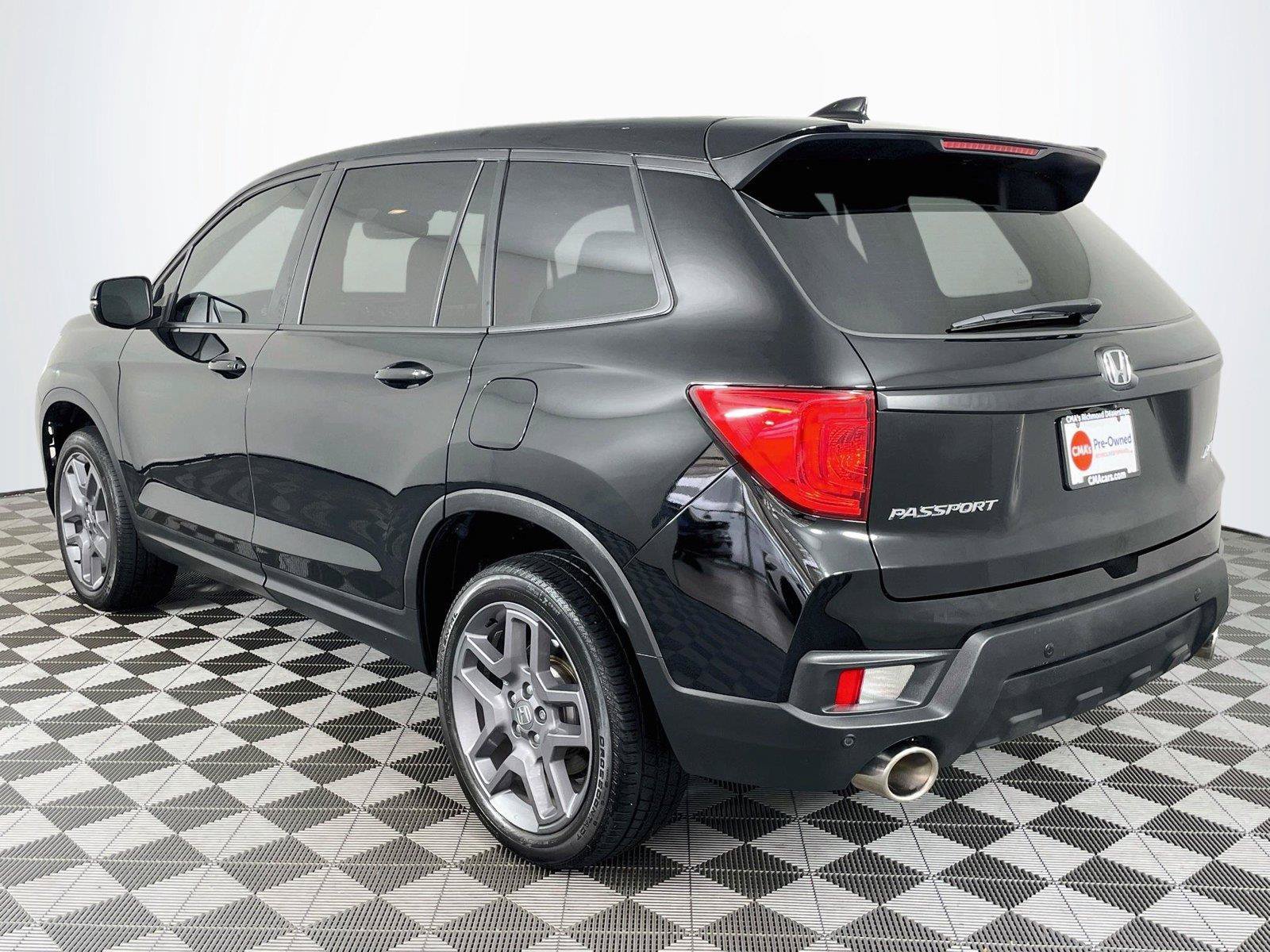 Used 2023 Honda Passport EX-L image 7