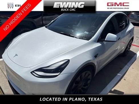 Used 2023 Tesla Model Y Long Range AWD/4WD image 1