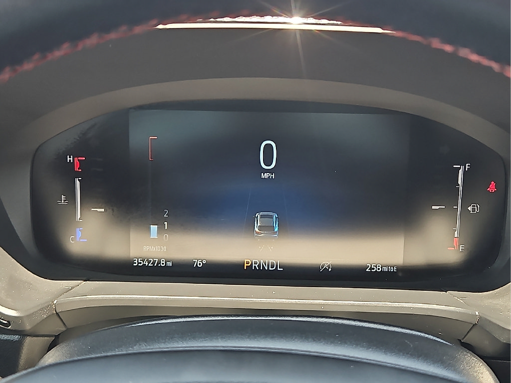 Used 2025 Ford Escape ST-Line FWD image 18
