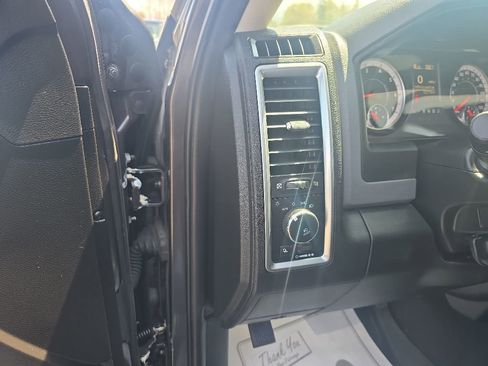 Used 2020 RAM 1500 Classic Warlock AWD/4WD image 18
