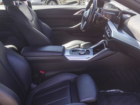Used 2024 BMW 430i Coupe w/ M Sport Package RWD image 9