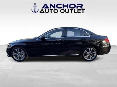 Used 2019 Mercedes-Benz C 300 Sedan image 5