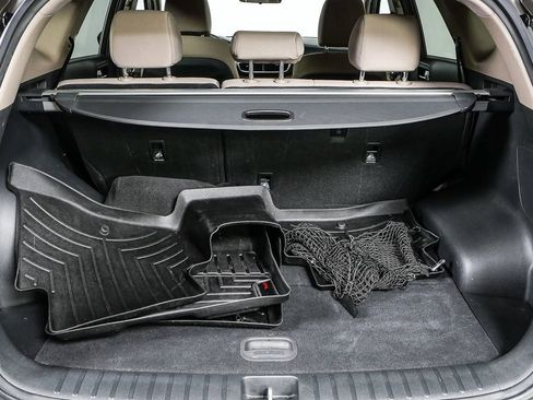 Used 2019 Hyundai Tucson SE image 29