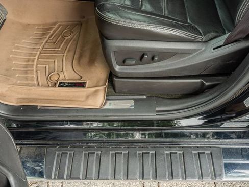 Used 2017 GMC Sierra 2500 Denali w/ Duramax Plus Package image 17