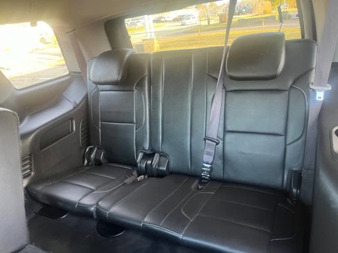 Used 2015 Chevrolet Tahoe LT image 15