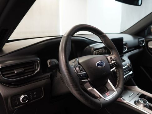 Used 2020 Ford Explorer ST AWD/4WD image 6