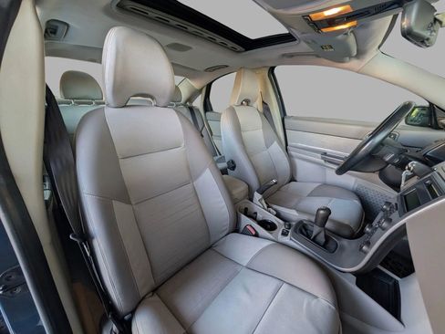 Used 2005 Volvo S40 2.4i FWD image 3